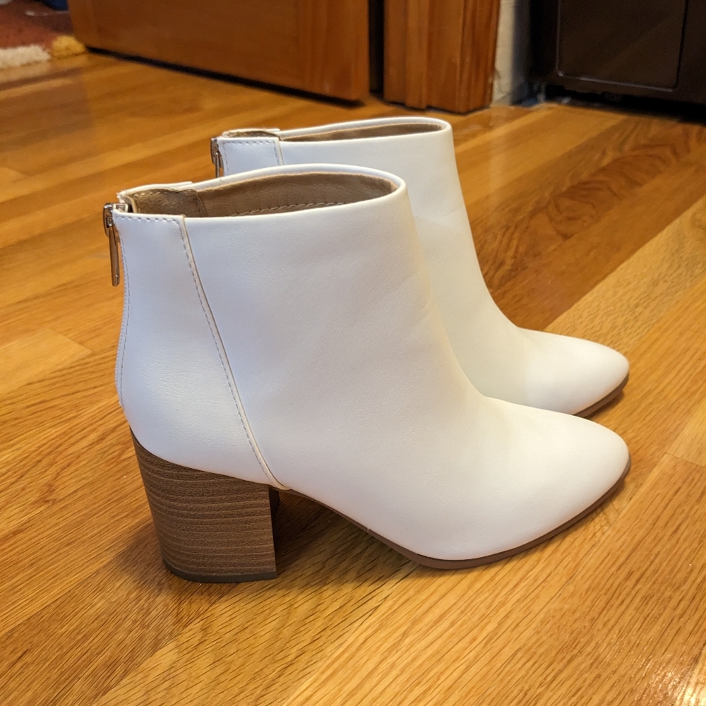 White Ankle Boots - brand new!